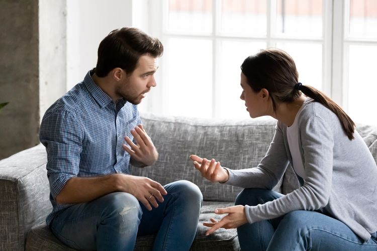 Mengenali Tanda Gaslighting dan Dampaknya pada Mental