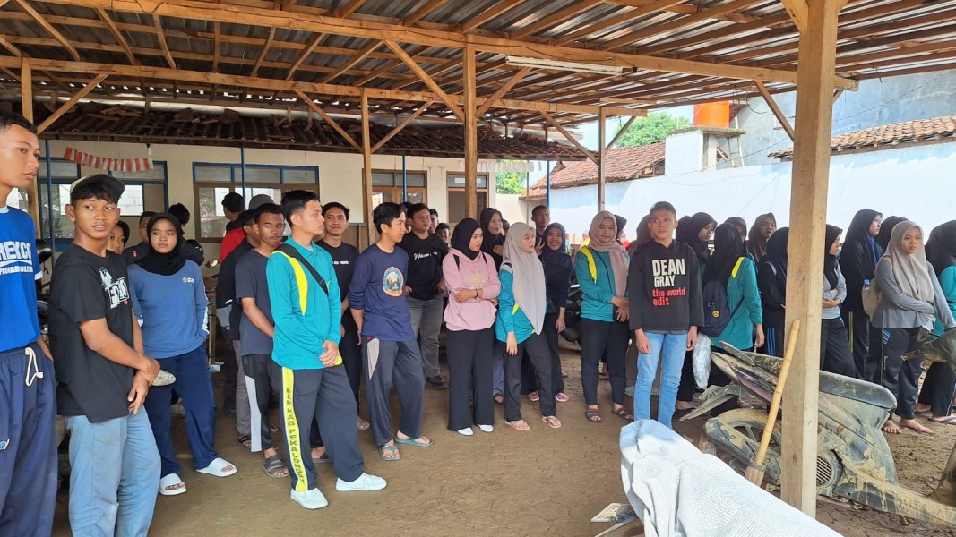 United Tractors dan BNPB Sukses Gelar Simulasi Siaga Bencana Nasional, Libatkan 6.620 Sekolah dan Raih Dua Rekor MURI