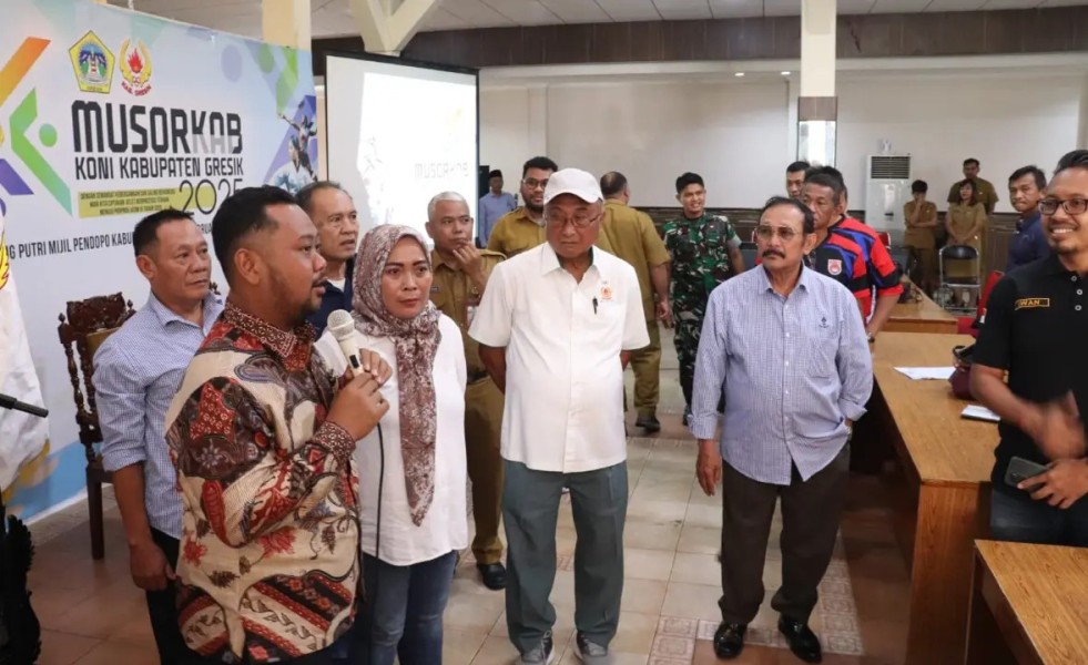 Optimalisasi Fasilitas Olahraga di Gresik: Upaya Bupati Fandi Akhmad Yani Menuju Peningkatan Prestasi Atlet Daerah