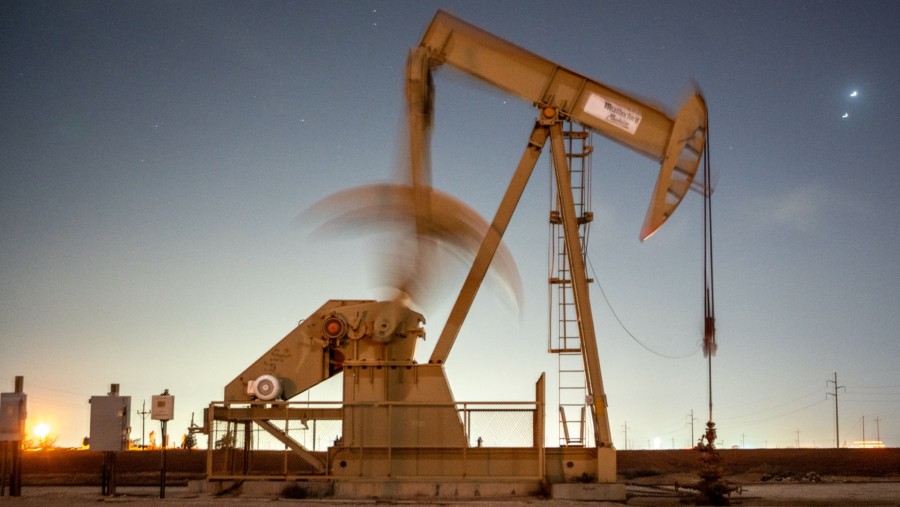 Harga Minyak Dunia Tertahan, Pasar Waspadai Langkah Produksi Tambahan OPEC+