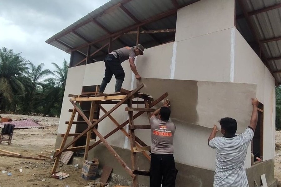 Polri Siap Perkuat Personel Dukung Pembangunan Huntara Huntap Sumatera