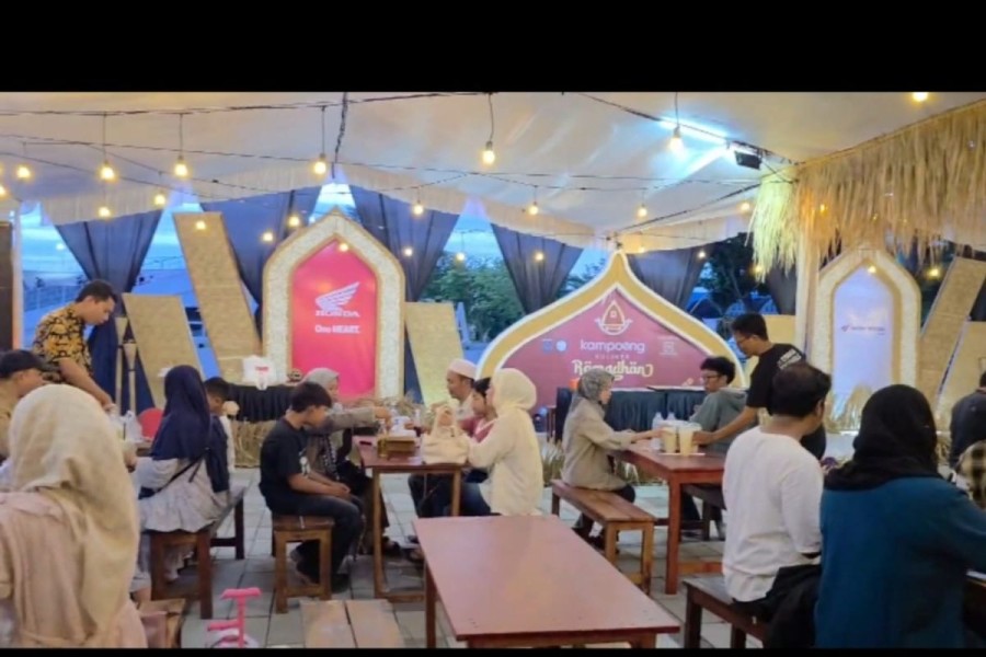 Fenomena Antusiasme Masyarakat Mataram Memadati Kampoeng Kuliner Ramadhan Setiap Sore Hari