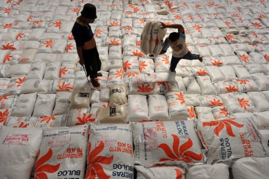 Bulog Sultra Pastikan Ketersediaan Beras, Gula, dan Minyak Goreng Aman Selama Ramadhan dan Idul Fitri 2025