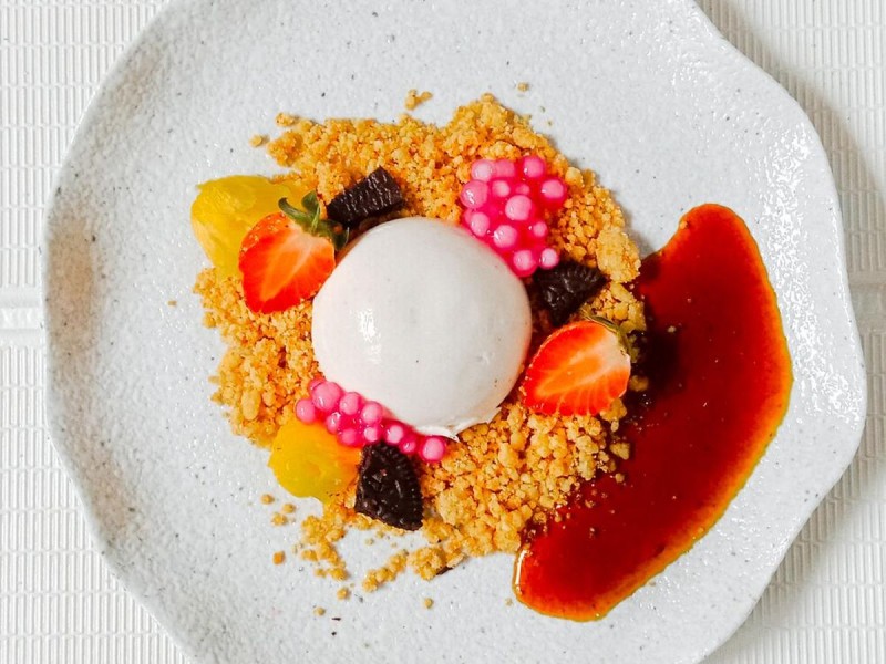 Nikmati Bubur Sumsum Panna Cotta dan Fusion Dessert Unik di Bandung