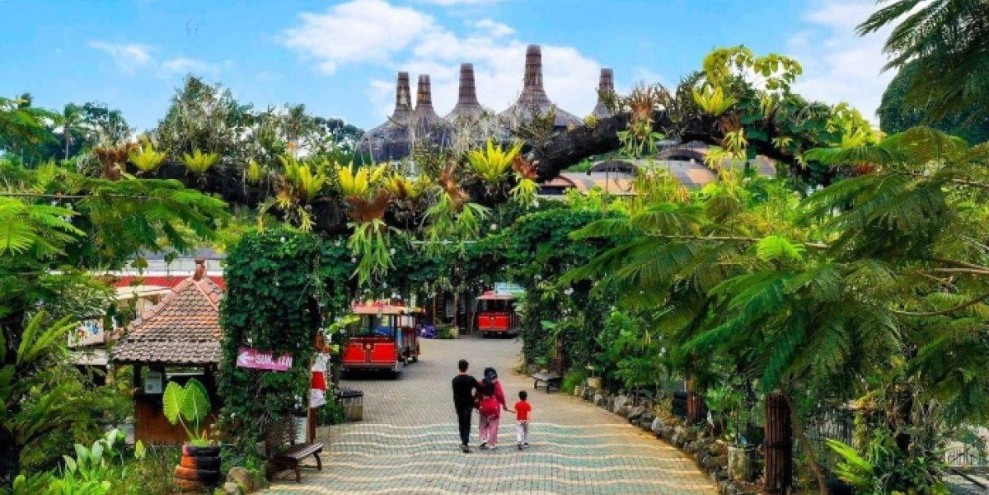 10 Rekomendasi Tempat Liburan di Semarang, Wajib Masuk Wishlist Kamu!