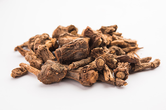 Khasiat Sarsaparilla untuk Kesehatan: Dari Kulit Hingga Detoks Tubuh