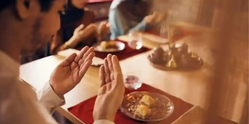 Niat Puasa Ramadhan 2026 Sebulan Penuh & Sehari Lengkap dengan Artinya