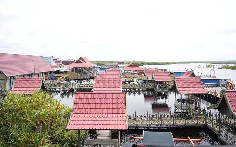 Eksplorasi Keindahan Teluk Sebongkok Sebagai Permata Tersembunyi Di Tepian Danau Sembuluh