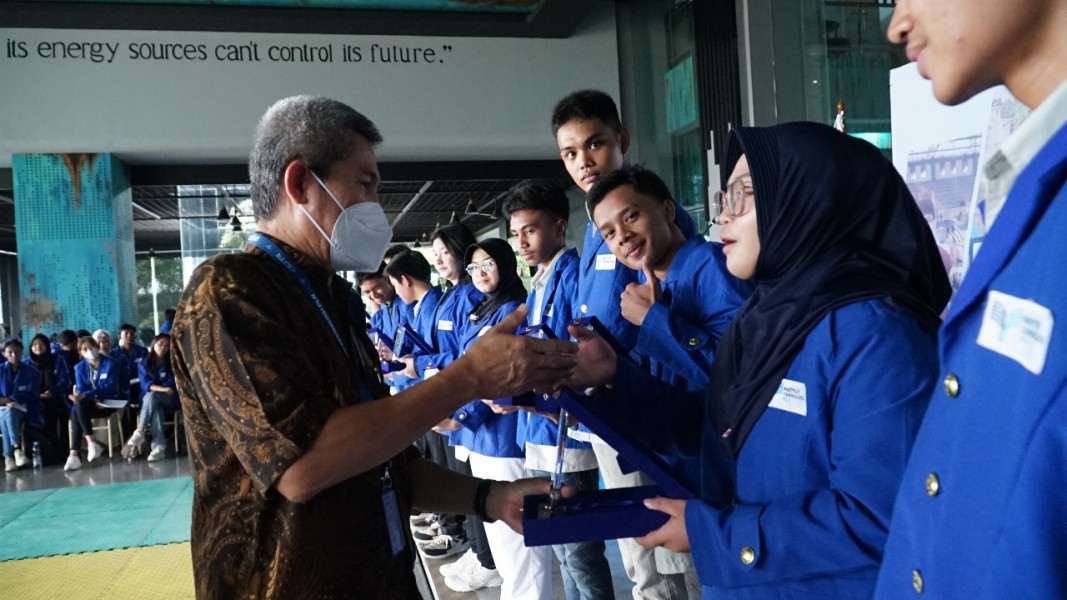 Universitas Pertamina Raih Juara Pertama dalam Debat Mahasiswa Nasional Dunia Energi 2025