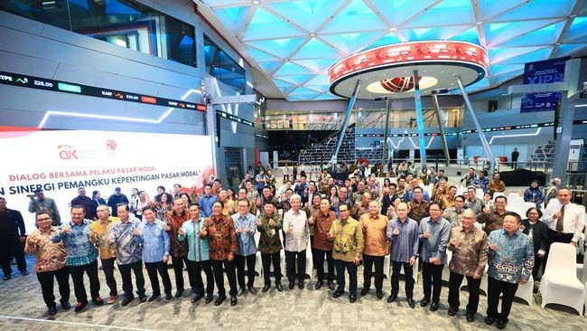 Sinergi yang Solid antara OJK dan Pelaku Pasar Bantu IHSG Melonjak Tajam