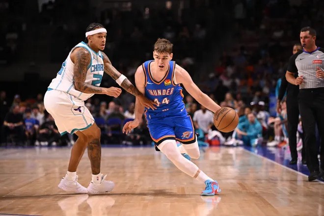 Nikola Topic Absen Usai Operasi, Thunder Hadapi Ujian