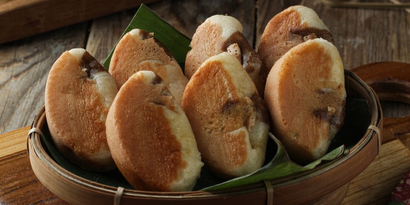 Resep Tradisional Kue Pukis Takaran Sendok dengan Tekstur Lembut dan Manis