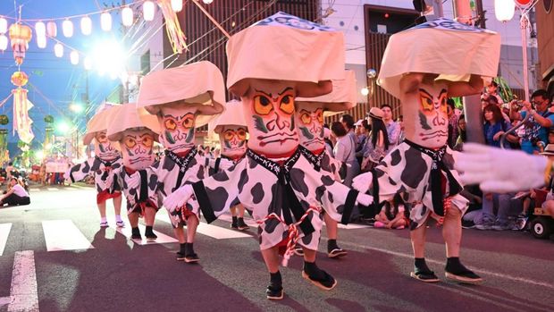 Festival Pusar Jepang, Unik dan Penuh Tawa