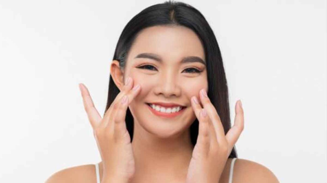 Cara Jaga Kulit Tetap Lembap Glowing Selama Puasa Ramadan Seharian