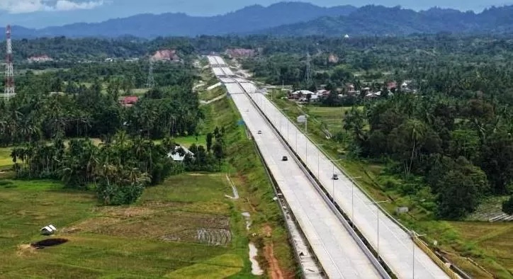 SIG Pasok Semen UltraPro untuk Proyek Tol Padang Sicincin, Percepat Konektivitas dan Dorong Ekonomi Sumatra Barat