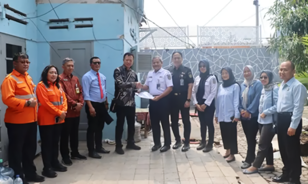 KAI Pererat Kepedulian Sosial di Madiun dan Sekitarnya