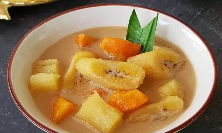 Menelusuri Jejak Sejarah dan Makna Filosofis Kolak Pisang sebagai Hidangan Ramadhan