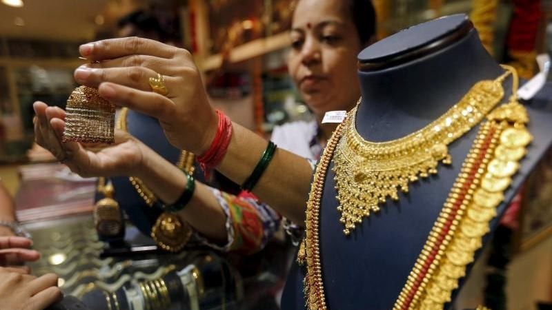 Sejarah Panjang Ketertarikan Manusia Terhadap Kilau Abadi Logam Mulia Emas