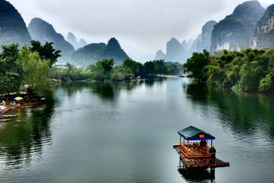 Pesona Wisata Alam China