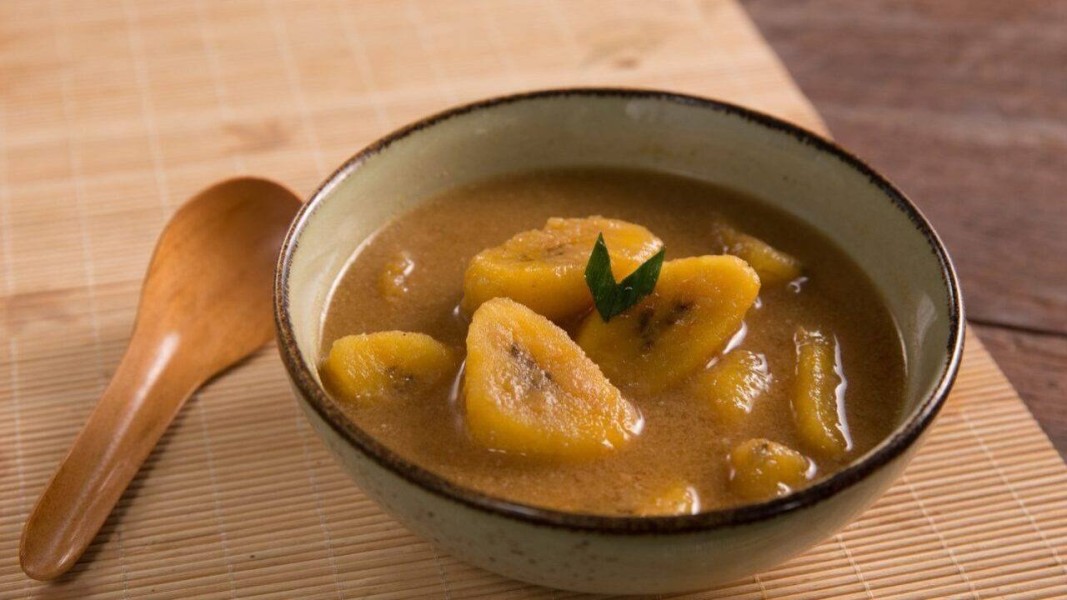 Kolak Pisang Sajian Tradisional Yang Tetap Hangat Di Hati Masyarakat Indonesia