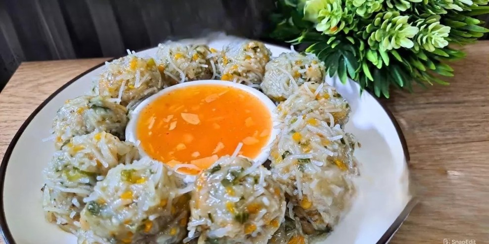 3 Resep Bakwan Kukus Sehat Tanpa Minyak Goreng untuk Takjil