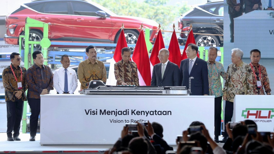 Indonesia Siap Bersaing di Industri Kendaraan Listrik dengan Infrastruktur EV Charging dan PV Rooftop