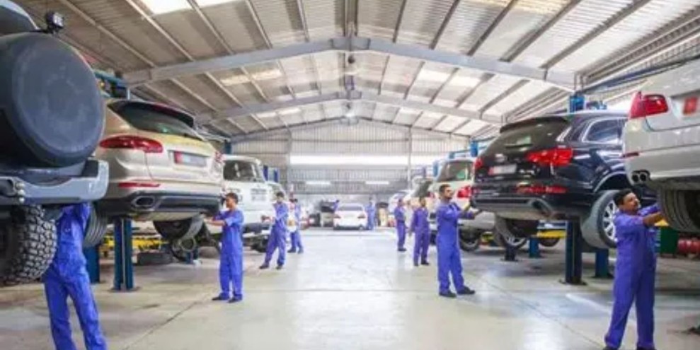 Bengkel Mobil Solo: Pilihan Terbaik & Rekomendasi Layanan