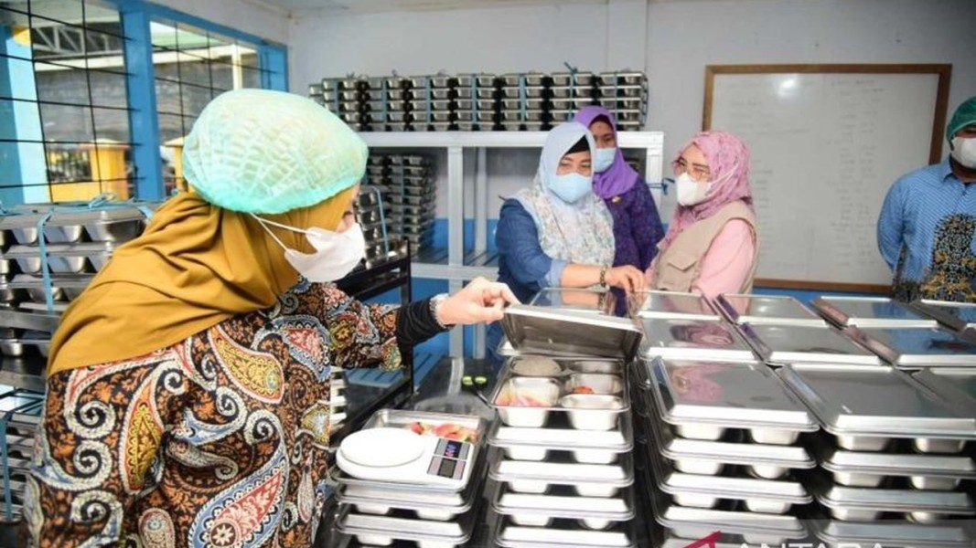 Wakil Gubernur Idah Syahidah Evaluasi Kesiapan Ruang Transit Makan Bergizi Gratis