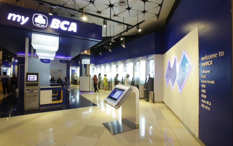 BCA Tingkatkan Layanan Nasabah dengan Ekspansi Mesin ATM dan Hybrid Banking