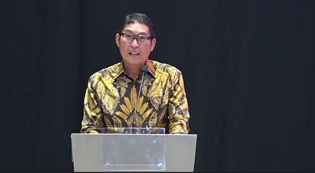 OJK Siapkan Pembahasan Free Float Saham Bertahap dengan DPR