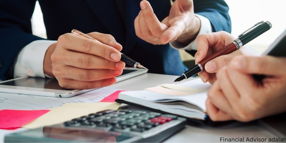 Financial Advisor Adalah: Pengertian dan Tugasnya