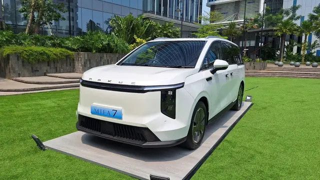 Maxus Mifa 9 Turun Harga Hingga Rp 200 Juta