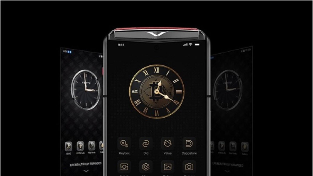 Vertu Agent Q, Ponsel Super Mewah Berlapis Emas dan Kulit Buaya