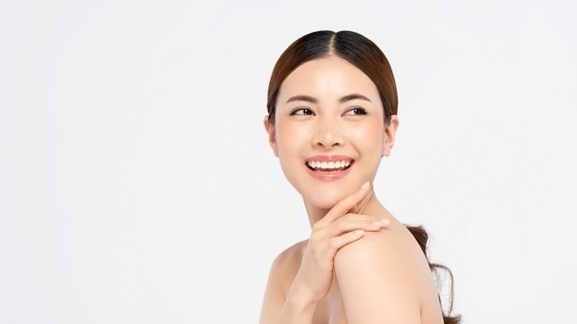 Tips Ampuh Menjaga Kulit Tetap Sehat di Tengah Kesibukan Akhir Tahun
