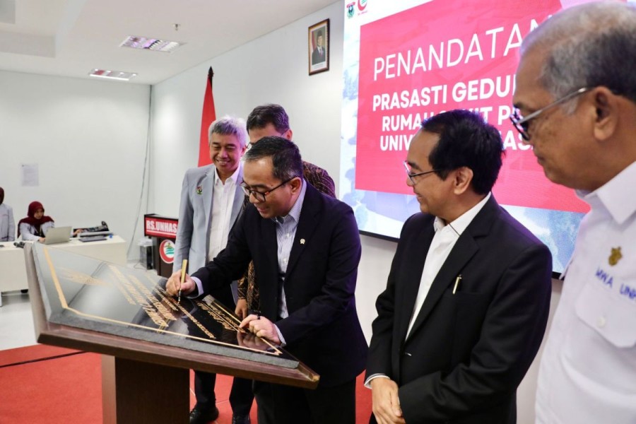 Transformasi RS Universitas Hasanuddin Menjadi Pusat Layanan Kesehatan, Pendidikan, dan Riset Terpadu Bagi Masyarakat