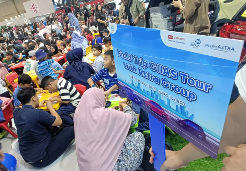 Asuransi Astra Bangun Literasi Keuangan Anak di GIIAS