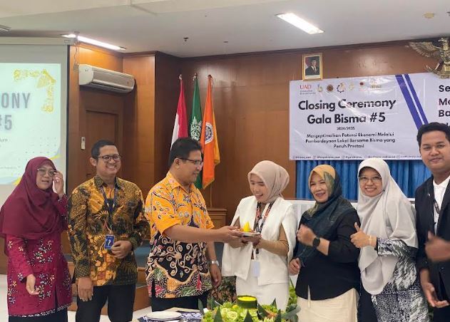 Mahasiswa Diajak Berani Berbisnis Kuliner Lewat Seminar Nasional Entrepreneurship 5.0 di UAD