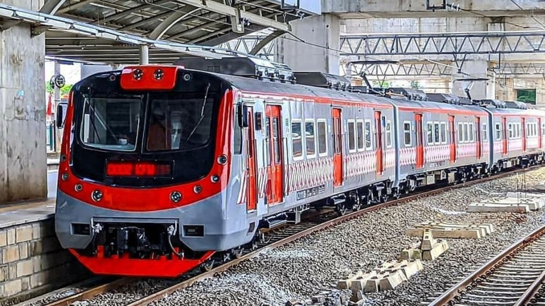 KAI Tetap Jalankan Kereta Api Prameks Jogja