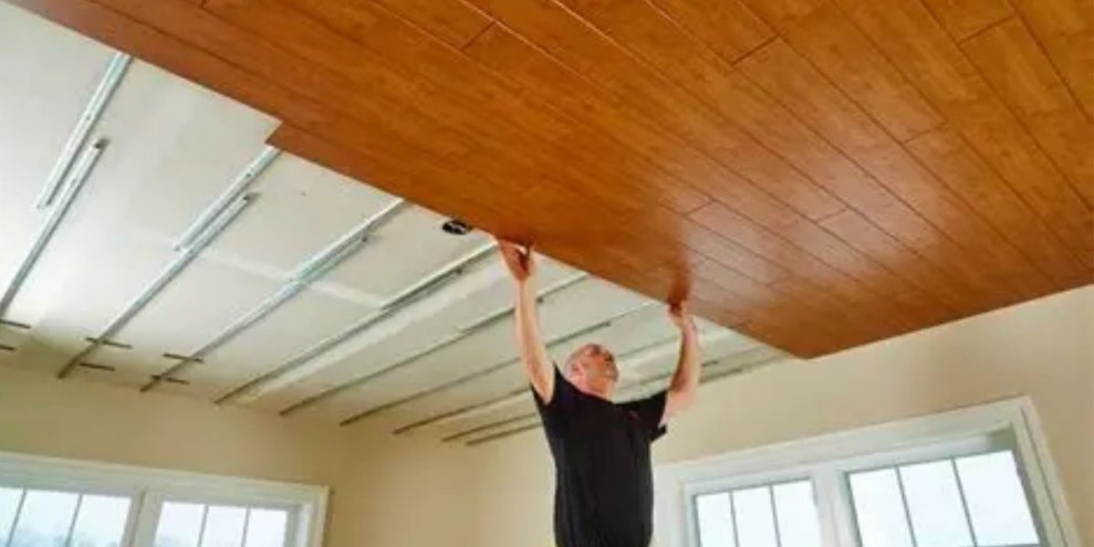 Memahami Kelebihan dan Kekurangan Plafon PVC, Wajib Tahu Sebelum Beli!