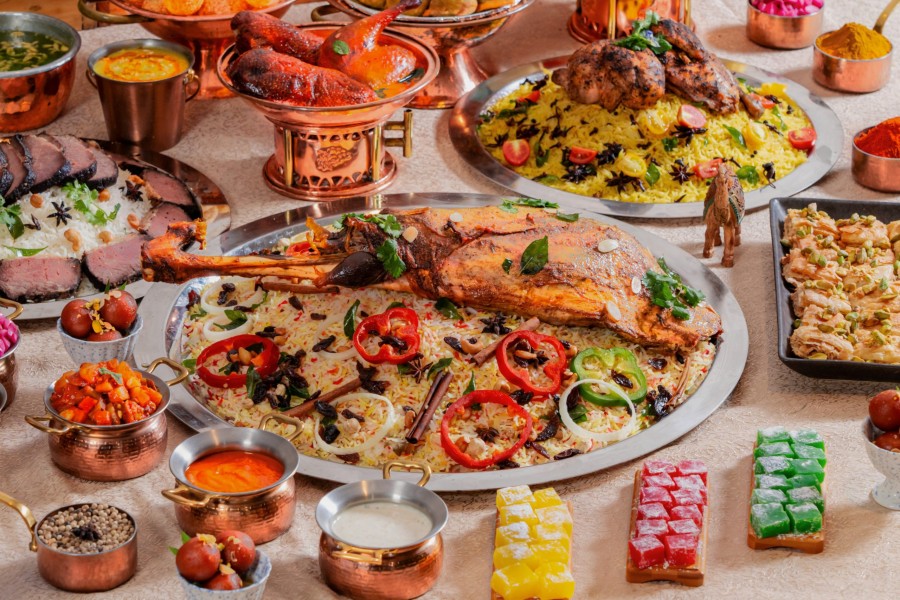 Kuliner Khas India dan Budaya Mughal Memeriahkan Ramadan di Surabaya