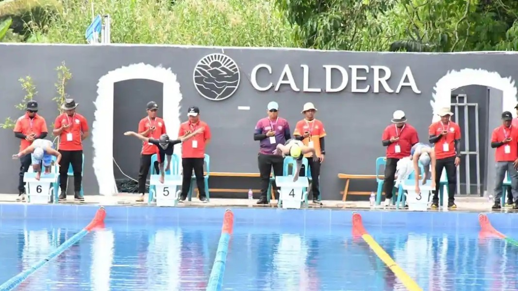 Kejuaraan Renang Piala Bupati Toba 2026 Resmi Dibuka, Anak-anak Siap Pecahkan Rekor
