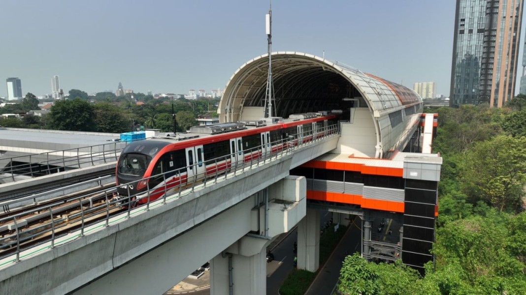LRT Jabodebek Pecahkan Rekor Pengguna Harian Saat Hari Transportasi Nasional 2025