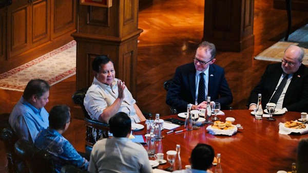 Rapat di Hambalang, Prabowo Bahas Kerja Sama Pendidikan Indonesia-Inggris
