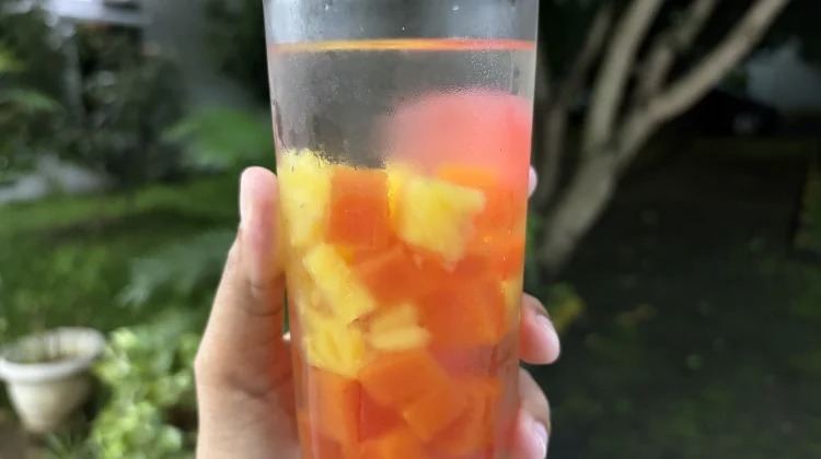 Es Buah Koktail Jadul: Primadona Meja Buka Puasa Ramadan 2026 yang Tak Lekang Oleh Waktu