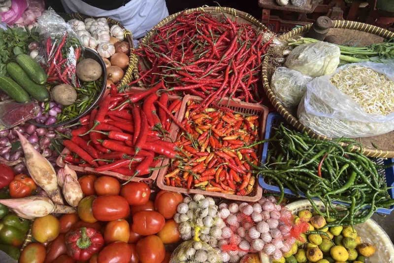 Harga Sembako Surabaya Tetap Stabil