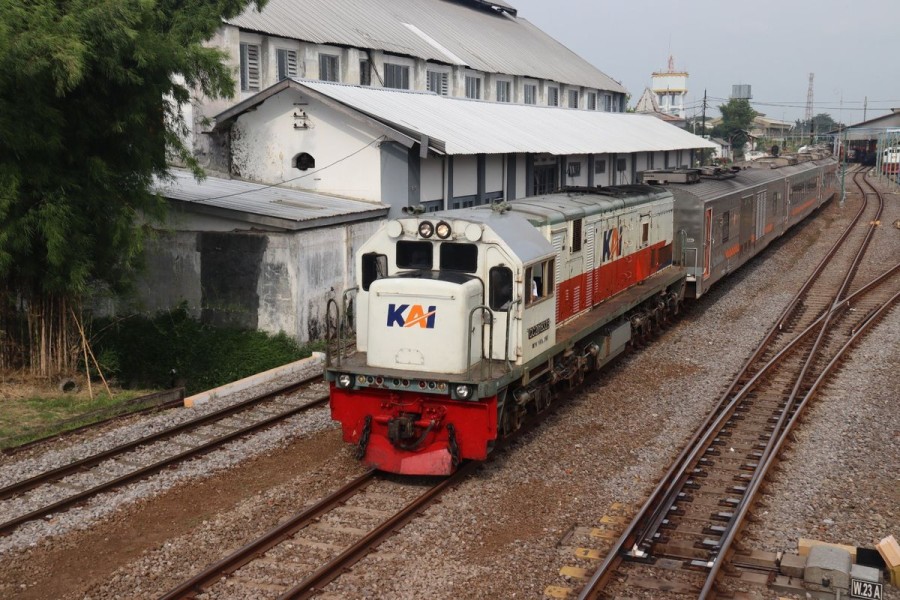 KAI Operasikan Kereta Api Tambahan Selama Libur Natal Tahun Baru 2025 2026