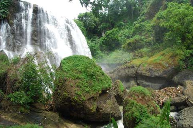 Wisata Hijau Versi Mojang Sukabumi