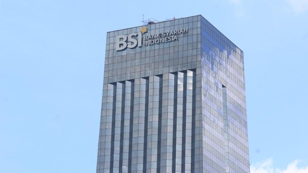 Usaha Lancar Lewat KUR Syariah BSI 2025 Usaha Lancar Lewat KUR Syariah BSI 2025