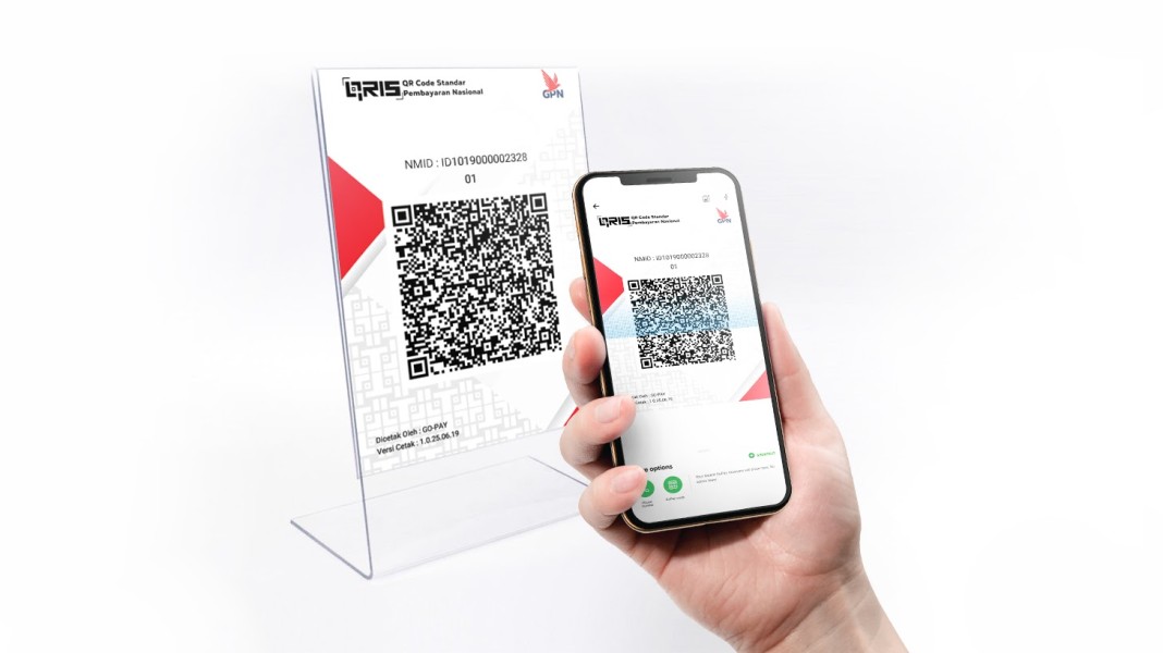 OJK Dukung QRIS Jadi Dasar Penilaian Kredit Pinjol dengan AI Canggih