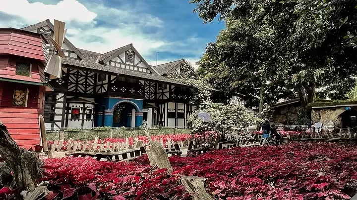 20 Destinasi Wisata Favorit di Bandung untuk Liburan Keluarga